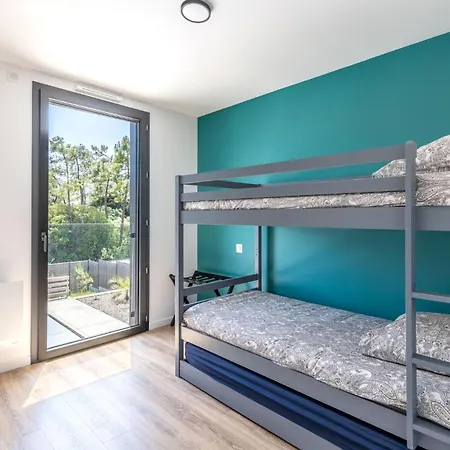 Cozy In Saint Jean De Monts