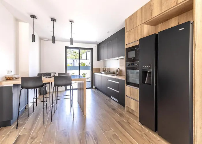 Cozy In Saint Jean De Monts